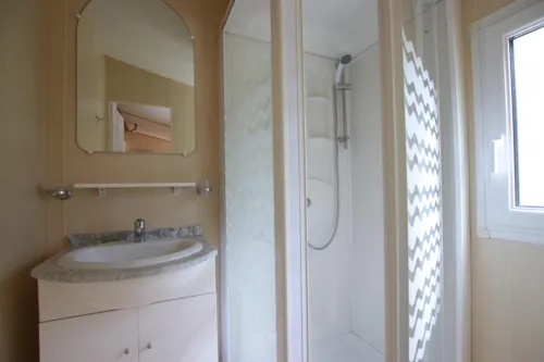 Location - Mobil-Home Colorado Plus 25M² Tres Belle Vue Un Espace Bébé - Climatisation - Tv - 2 Chambres - image n°6 - Domaine de l'Ecluse