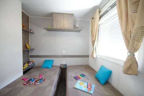 Huuraccommodatie(s) - Stacaravan Niagara Plus 31M² Airconditioning, Vaatwasser, Oven - 2 Slaapkamers - image n°4 - Domaine de l'Ecluse