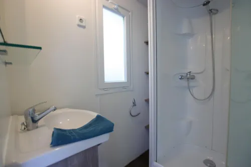 Huuraccommodatie(s) - Stacaravan Niagara Plus 31M² Airconditioning, Vaatwasser, Oven - 2 Slaapkamers - image n°7 - Domaine de l'Ecluse
