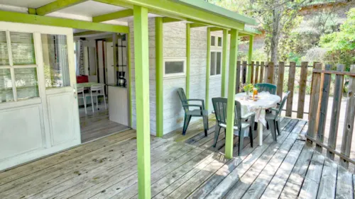 Location - Chalet Cottage 31M² / Spacieux, Calme, Dans La Pinède / 3 Chambres - image n°2 - Domaine de l'Ecluse