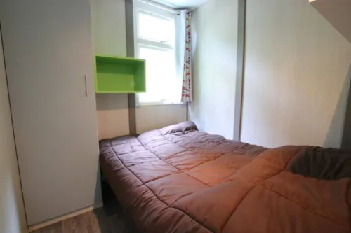 Location - Chalet Cottage 31M² / Spacieux, Calme, Dans La Pinède / 3 Chambres - image n°8 - Domaine de l'Ecluse