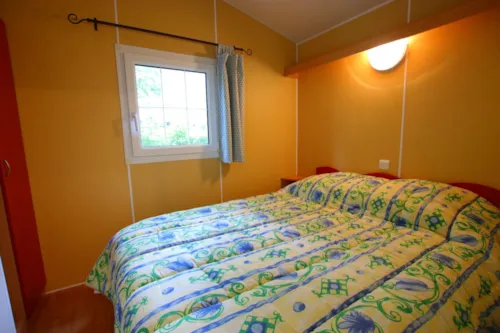 Location - Mobil-Home Colorado 25M² / Sur Les Terrasses Du Camping, Emplacements Spacieux / 2 Chambres - image n°7 - Domaine de l'Ecluse