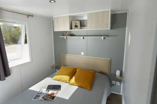 Location - Mobil-Home Evo 29M² / Le Grand 4 Places, Lit Double 160Cm, Clim, Grande Terrasse. - image n°5 - Domaine de l'Ecluse