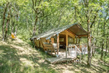 Mietunterkunft - Zelt Shimoni - 16 M² + Terrasse 12 M² - Glamping Le Camp