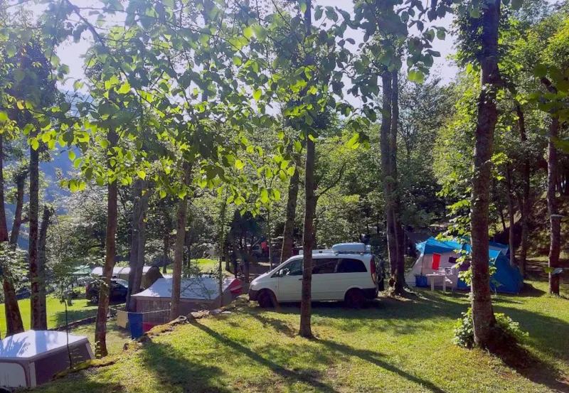 Emplacements Plus L 90M²