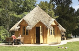 Location - Cottage'hutte - 2 Chambres - 1 Salle De Bain - - Castel Camping Les Ormes, Domaine & Resort
