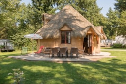 Mietunterkunft - Nature Lodge - 4 Bedrooms - 2 Shower Rooms - - Castel Camping Les Ormes, Domaine & Resort