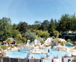 Castel Camping Les Ormes, Domaine & Resort - image n°14 - Roulottes