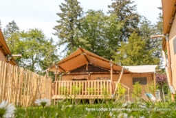 Location - Tente Lodge - 2 Chambres - Castel Camping Les Ormes, Domaine & Resort
