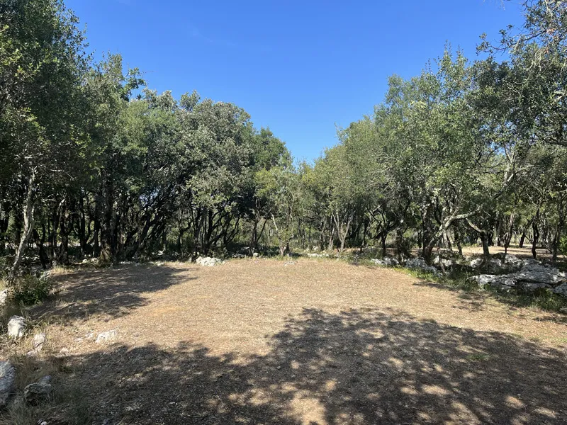 Emplacement + 1 Voiture + Tente, Caravane Ou Camping-Car