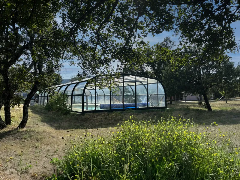 Emplacement + 1 Voiture + Tente, Caravane Ou Camping-Car