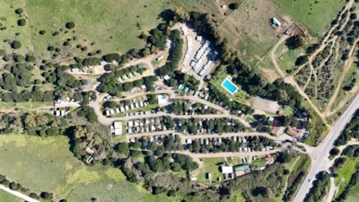 CAMPING VALDEVAQUEROS - Andalucía