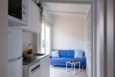 Amos Studio — 1