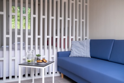 Amos Studio — 2