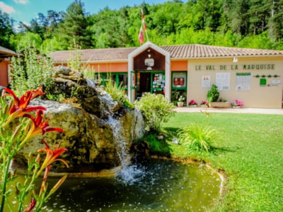 Flower Camping Le Val de la Marquise