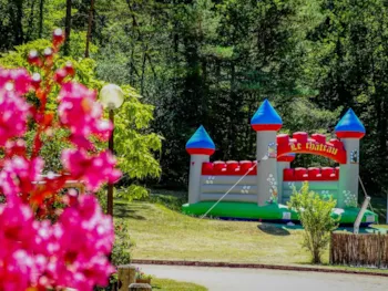 Flower Camping Le Val de la Marquise - image n°2 - Camping Direct