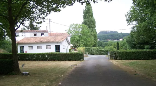 Camping Lac De Pouzauges