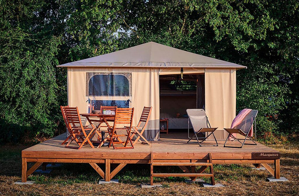 Ushuaia Villages – Camping Provence Ventoux **