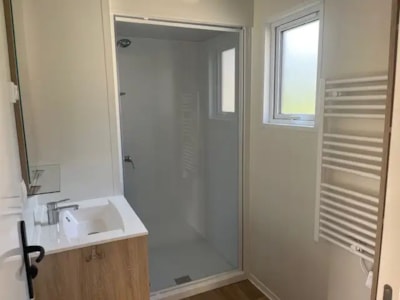 4-room lodge -