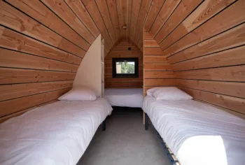 Location - Cabanne Pigne -Accueil Lit Bébé Impossible- 1 Pièce - VVF Pontivy