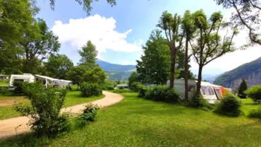 Camping Naturiste Le Courtialet - Isere