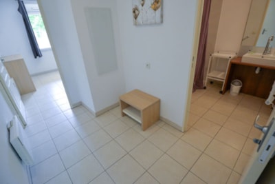 STUDIO WITH DISABLED ACCESS