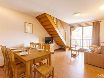 2 BEDROOMS APARTMENT DUPLEX