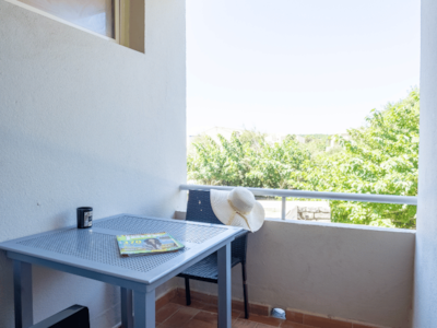 STUDIO - VILLAGE VIEW