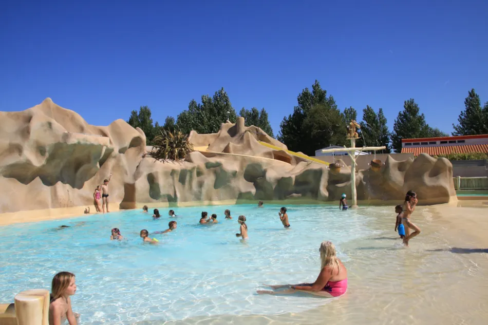 Camping Les Ecureuils By TLC Vacances