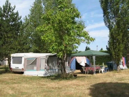 Forfait Confort (Caravane, Camping-Car) 1/8 Pers.