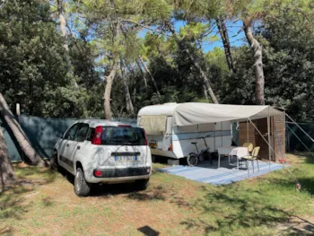 Stellplatz - Stellplatz Roulotte - Camping Pineta