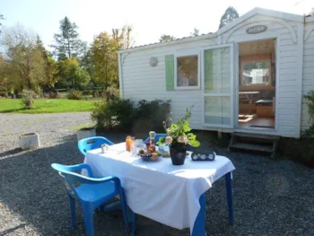 Mietunterkunft - Mobilheim 2 Schlafzimmer - Camping des Bains