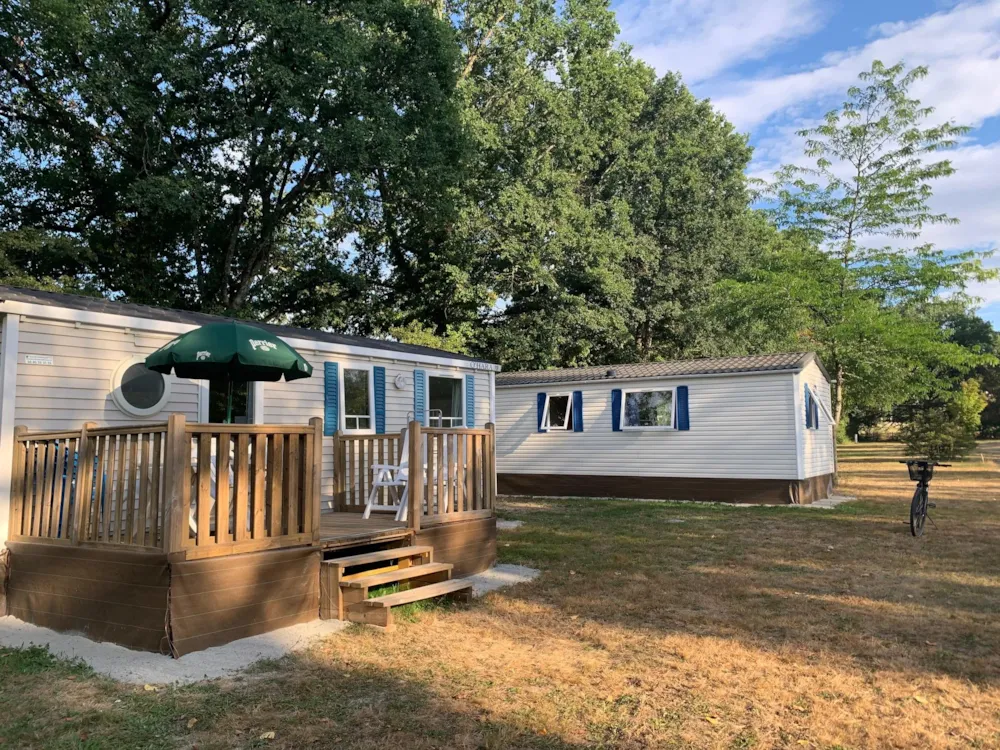 Mietunterkunft - Wohnwagen  3 Zimmer - Camping des Bains