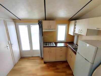 Comfort Mobile-home with 3 Bedrooms and Air Conditioning