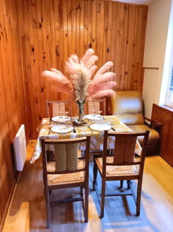 Mietunterkunft - Ferienwohnungen 2 - 2 Zimmer - Camping des Bains