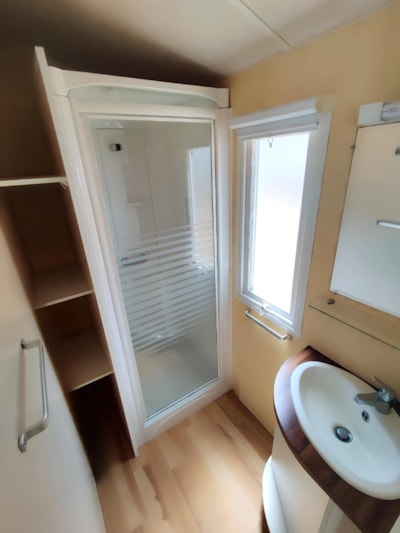 Comfort Mobile Home with 2 Air-Conditioned Bedrooms
