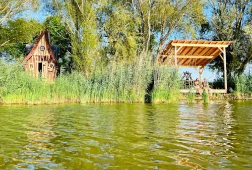 Location - Cabane Fées - image n°2 - Camping Le Domaine des Feuilles