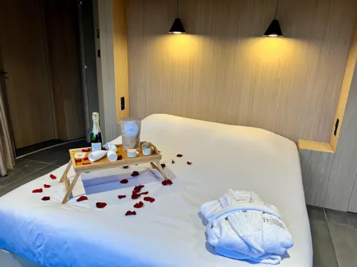 Location - Lumipod Spa Île - image n°4 - Camping Le Domaine des Feuilles