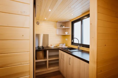 Location - Tiny House - image n°2 - Camping Le Domaine des Feuilles