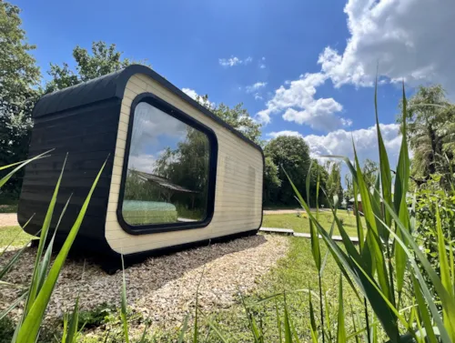 Location - Cabane Roseaux - image n°2 - Camping Le Domaine des Feuilles