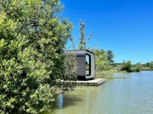 Locatif - Héron cabin - Camping Le Domaine des Feuilles