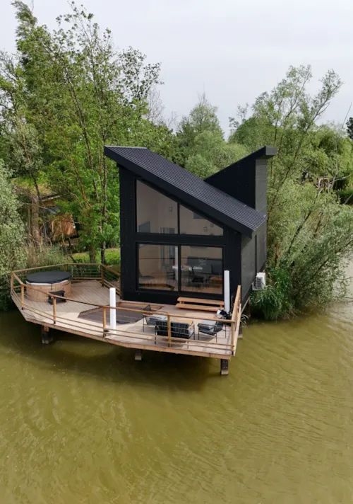 Accommodation - Spa Design Cabin - image n°1 - Camping Le Domaine des Feuilles