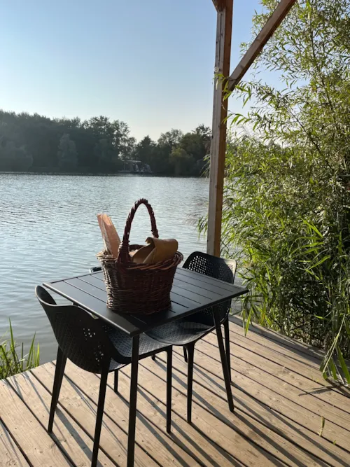 Location - Cabane Roseaux - image n°4 - Camping Le Domaine des Feuilles