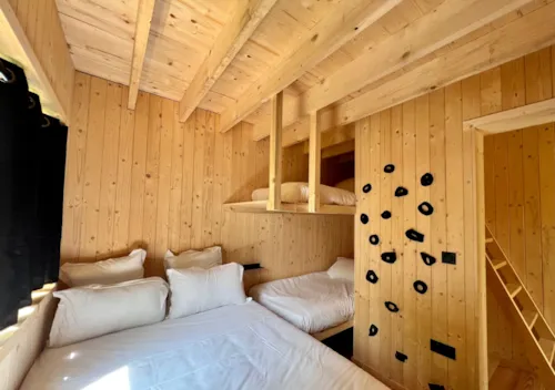 Accommodation - Spa Design Cabin - image n°3 - Camping Le Domaine des Feuilles