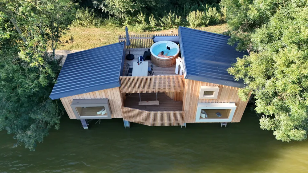 Accommodation - Spa Horizon Cabin - Camping Le Domaine des Feuilles