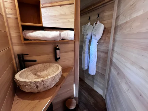 Accommodation - Cabin Boréalis - image n°5 - Camping Le Domaine des Feuilles