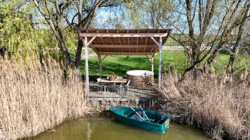 Huuraccommodatie(s) - Cabine Fées - image n°2 - Camping Le Domaine des Feuilles
