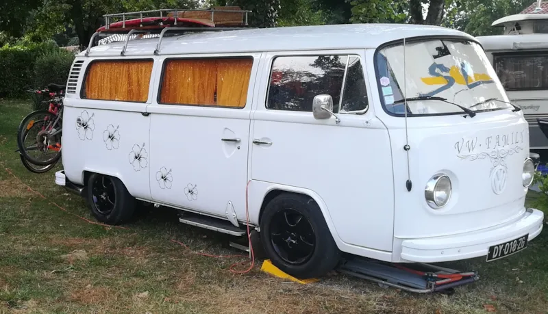Emplacement Spécial Camping-Car, Branchement (En Option), Sans Accès Piscine