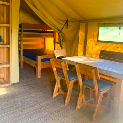 Safari lodge tent — 5
