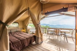 Location - Tente Premium 2 Chambres Kenya 34M² - Camping MOULIN DE PAULHIAC